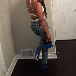 Meet your Posher, Abbi